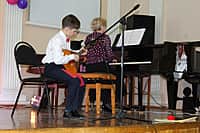 Торжественное мероприятие, посвященное Дню работников бытового обслуживания и жилищно-коммунального хозяйства, прошло в Канашской Детской музыкальной школе (фото №12).