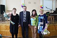 Торжественное мероприятие, посвященное Дню работников бытового обслуживания и жилищно-коммунального хозяйства, прошло в Канашской Детской музыкальной школе (фото №14).