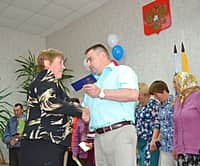 Торжественное событие произошло в канун Дня России в Канашском районе (фото №4).