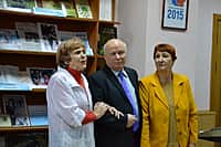 Творческий вечер члена Союза российских и чувашских писателей, канашского поэта Н.Г. Тихоновой состоялся в Центральной библиотеке города Канаш (фото №9).