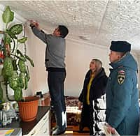 В Канашском округе установка пожарных извещателей продолжается.