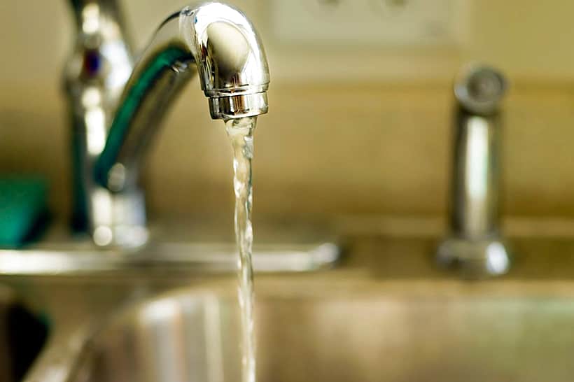 В связи с проведением работ по ул. Комсомольская 03 сентября 2024 г. с 13-00 до окончания работ будет временно прекращена подача холодной воды.