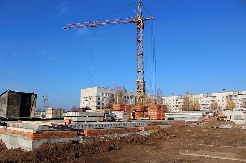В Восточном микрорайоне г. Канаш начато строительство детского сада.