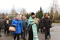 Воздушный Крестный ход состоялся в городе Канаше (фото №5).