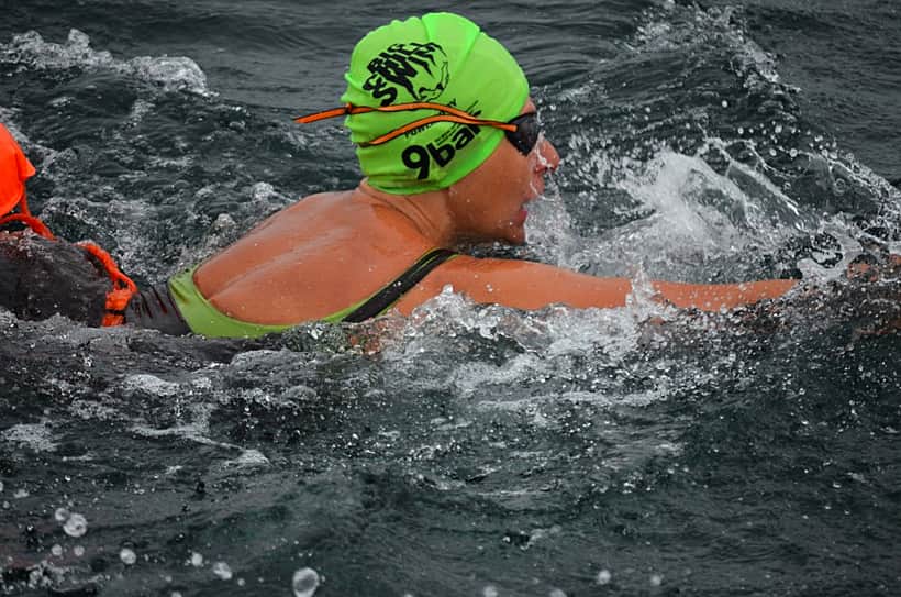 Впервые в Чебоксарах состоится экстремальный заплыв через Волгу в холодной воде.