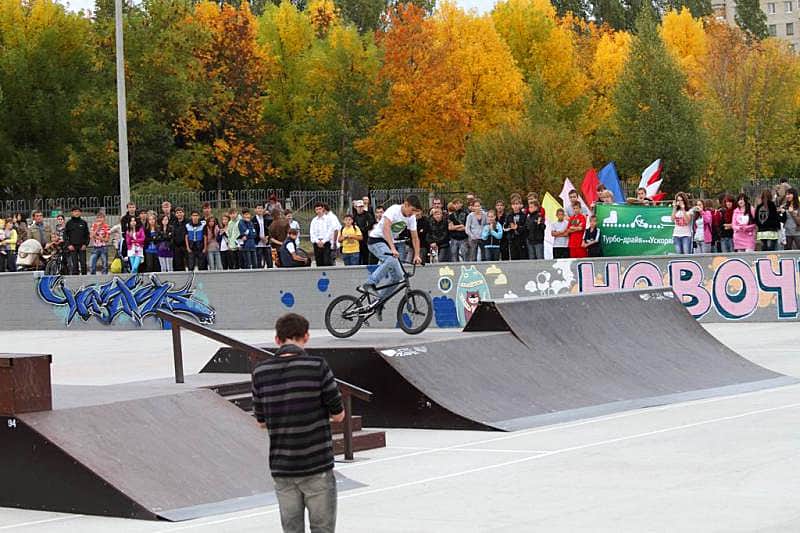 Вскоре на территории городского парка появится скейт-парк, за его строительство проголосовало большинство канашцев.