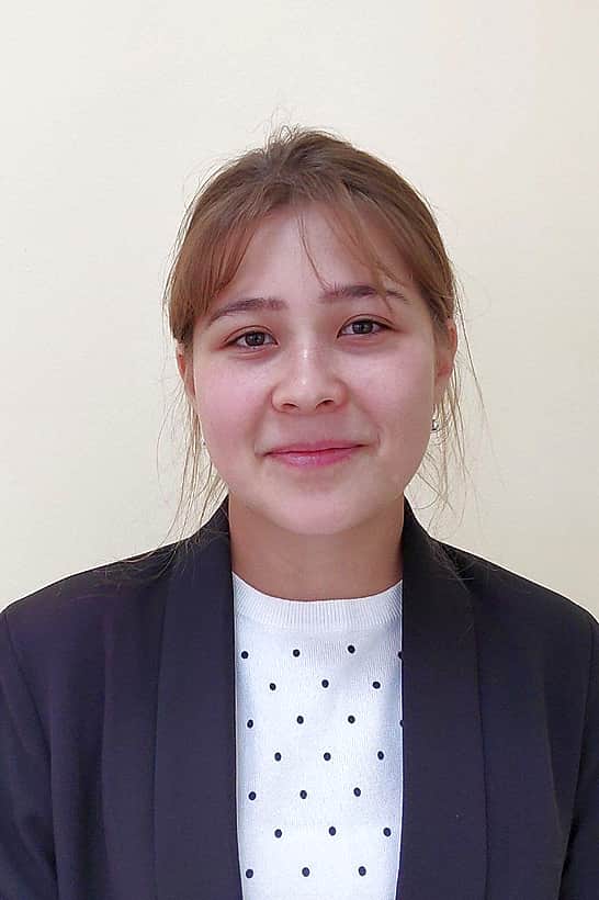 В Канашском районе выпускница набрала 100 баллов по русскому языку.