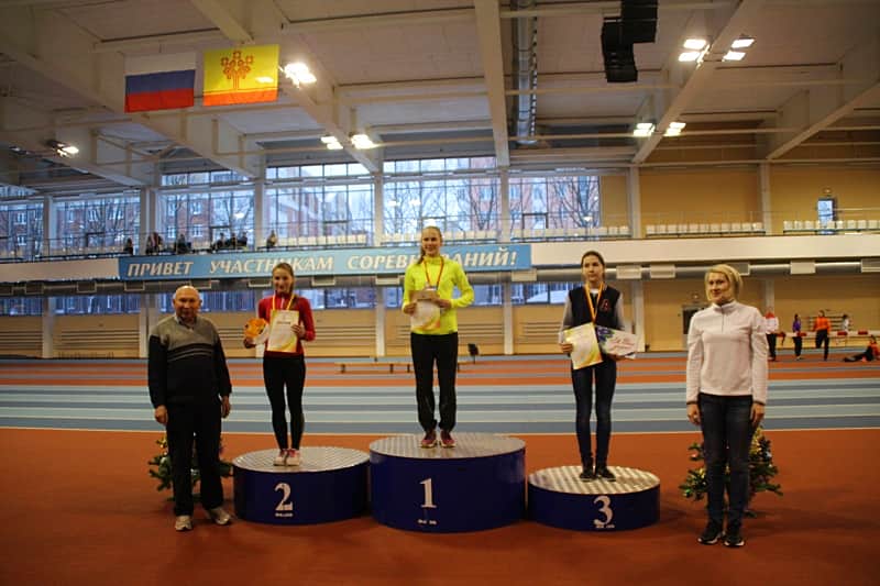 Юные легкоатлеты города Канаша - призеры республиканских соревнований в рамках Декады спорта и здоровья.