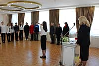 Торжественное вручение паспортов граждан РФ прошло в Канашском отделе ЗАГС (фото №3).