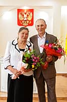 В отделе ЗАГС Канашского МО прошла торжественная церемония чествования золотого юбилея супругов Павловых (фото №2).