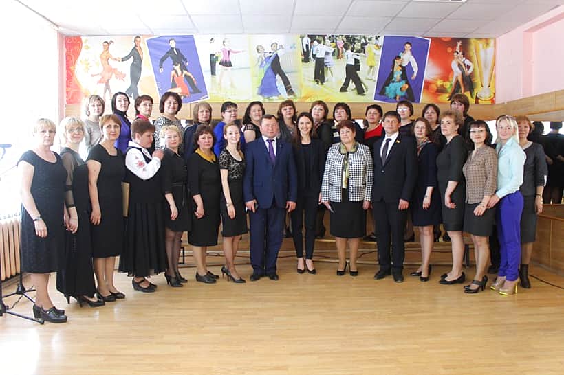 Заместитель Председателя Комитета Госдумы РФ по образованию Алёна Аршинова посетила город Канаш.