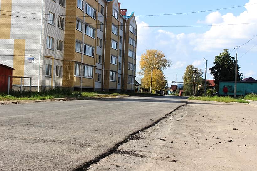 Завершены работы по строительству автомобильной дороги по ул. Чебоксарской в г. Канаш.