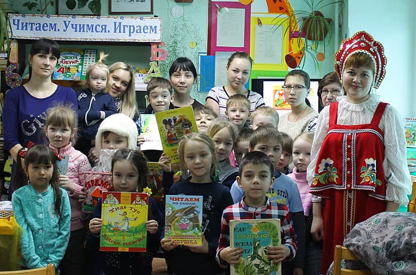 Для жителей Восточного микрорайона г. Канаш состоялся День информации «Чтение – дело семейное».