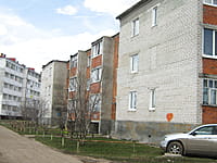 Многоквартирный жилой дом. 30 апреля 2015 (чт).