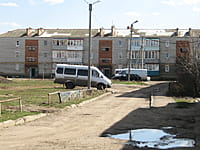 Многоквартирный жилой дом. 30 апреля 2015 (чт).