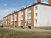 Многоквартирный жилой дом. 30 апреля 2015 (чт).