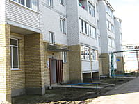 Многоквартирный жилой дом. 30 апреля 2015 (чт).