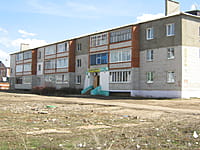 Многоквартирный жилой дом. 30 апреля 2015 (чт).