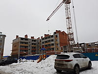 Многоквартирный жилой дом. 28 февраля 2022 (пн).