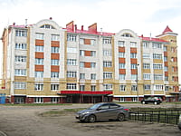 Многоквартирный жилой дом. 30 апреля 2015 (чт).