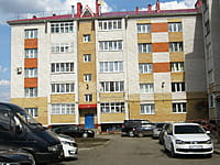 Многоквартирный жилой дом. 30 апреля 2015 (чт).