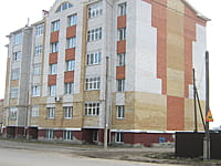 Многоквартирный жилой дом. 30 апреля 2015 (чт).