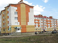 Многоквартирный жилой дом. 30 апреля 2015 (чт).