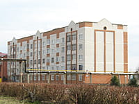 Многоквартирный жилой дом. 01 мая 2015 (пт).