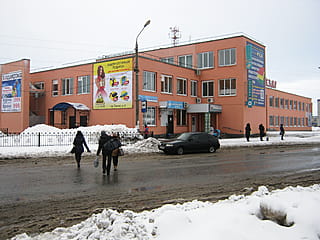 ул. Зелёная, 1А (г. Канаш) -​ административно-бытовое здание.