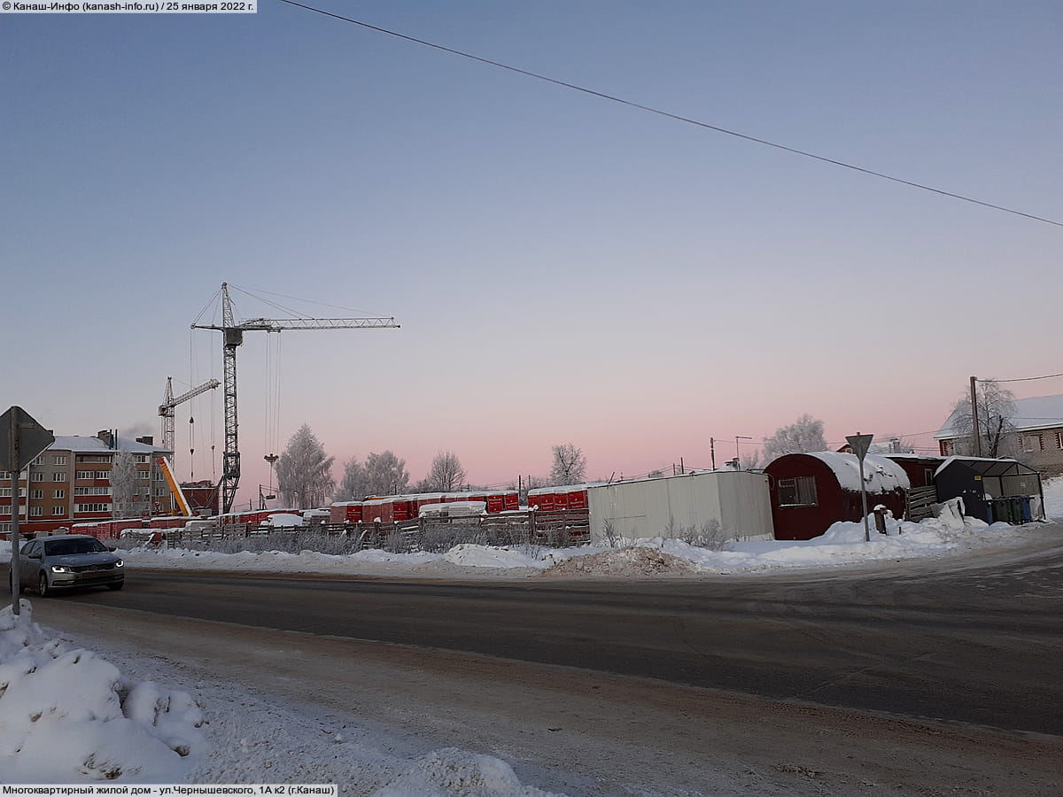 Многоквартирный жилой дом. 25 января 2022 (вт).