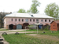 Многоквартирный жилой дом. 11 мая 2015 (пн).