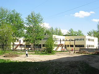 ул. Первомайская, 9 (г. Канаш) -​ административно-бытовое здание.