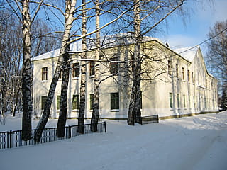 пр‑т Ленина, 36 (г. Канаш) -​ административно-бытовое здание.