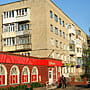 ул. Фрунзе, 15 (г. Канаш) -​ многоквартирный жилой дом.