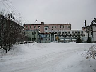 ул. Ильича, 1 (г. Канаш) -​ административно-бытовое здание.