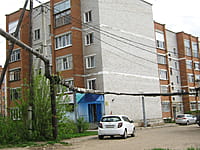 Многоквартирный жилой дом. 13 мая 2015 (ср).