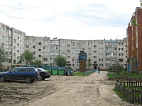 Многоквартирный жилой дом. 13 мая 2015 (ср).