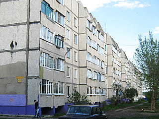 ул. Куйбышева, 17 (г. Канаш) -​ многоквартирный жилой дом.