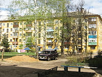 Многоквартирный жилой дом. 04 мая 2015 (пн).