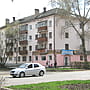 пр‑т Ленина, 16 = ул. Разина, 12 (г. Канаш) -​ многоквартирный жилой дом.
