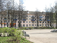 Многоквартирный жилой дом. 04 мая 2015 (пн).