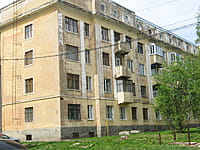 Многоквартирный жилой дом. 11 мая 2015 (пн).