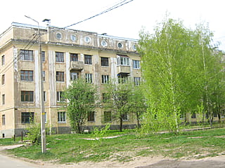 пр‑т Ленина, 35 (г. Канаш) -​ многоквартирный жилой дом.