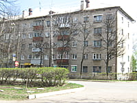 Многоквартирный жилой дом. 04 мая 2015 (пн).