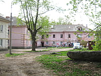 Многоквартирный жилой дом. 11 мая 2015 (пн).