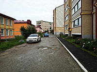 Многоквартирный жилой дом. 30 августа 2025 (сб).