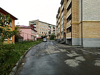 Многоквартирный жилой дом. 30 августа 2025 (сб).