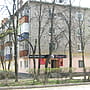 пр‑т Ленина, 8 = ул. Московская, 17 (г. Канаш) -​ многоквартирный жилой дом.