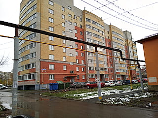 пр‑т Ленина, 85А (г. Канаш) -​ многоквартирный жилой дом.