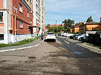 Многоквартирный жилой дом. 30 августа 2025 (сб).